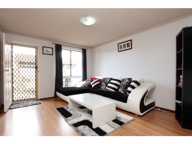 9/23 – 27 Kirkham Hill Terrace, Maylands WA 6051