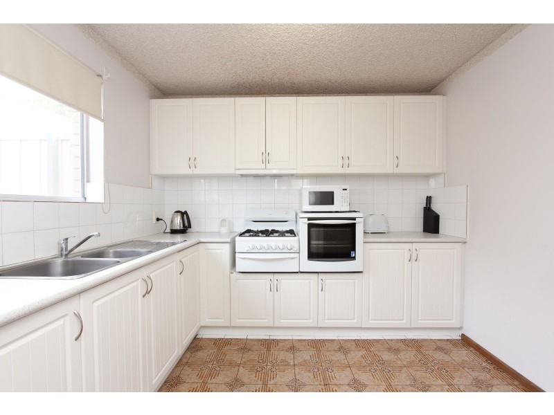 9/23 – 27 Kirkham Hill Terrace, Maylands WA 6051