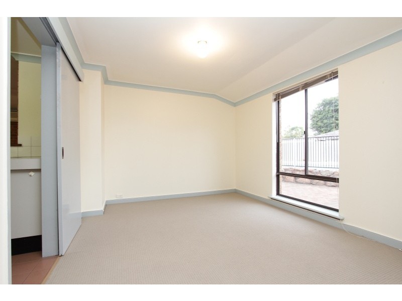 3 Marigold Grove, Ballajura WA 6066