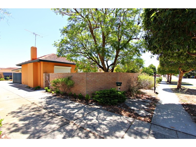 1/377A Light Street, Dianella WA 6059