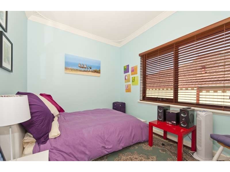 1 Anzac Street, Bayswater WA 6053