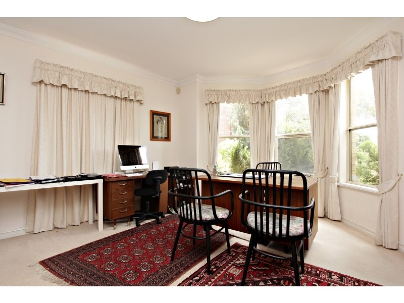 5 Wakelan Cove, Dianella WA 6059