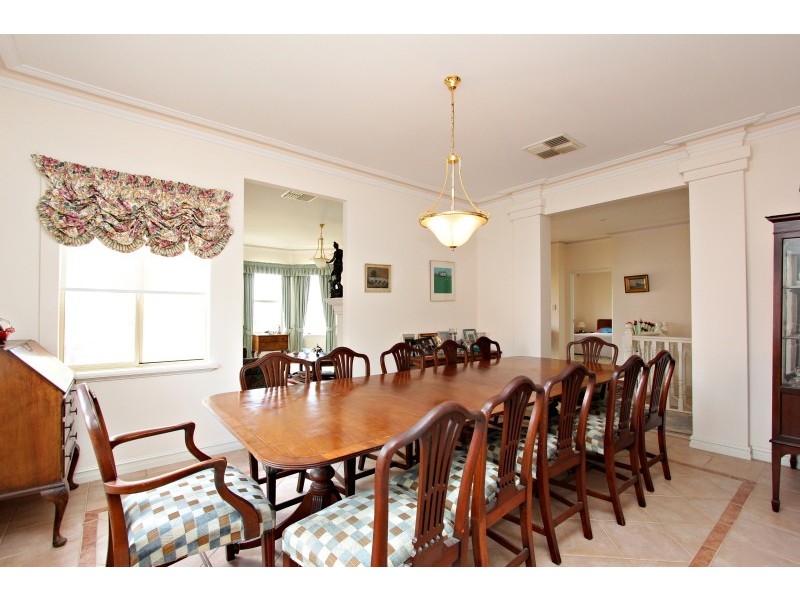 5 Wakelan Cove, Dianella WA 6059