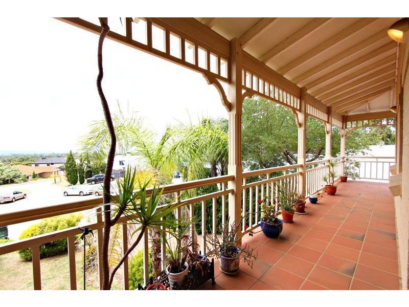 5 Wakelan Cove, Dianella WA 6059