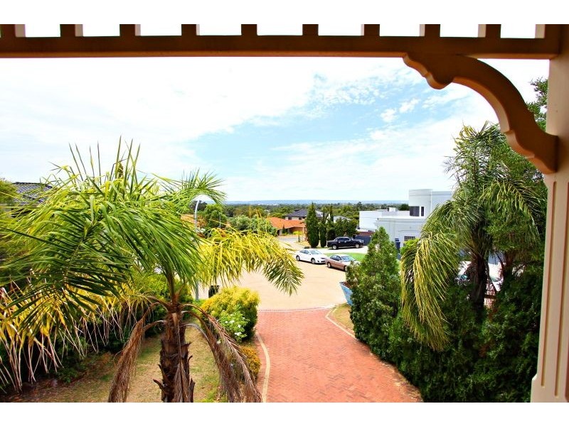 5 Wakelan Cove, Dianella WA 6059