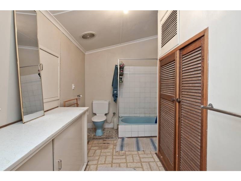 22 Slade Street, Bayswater WA 6053