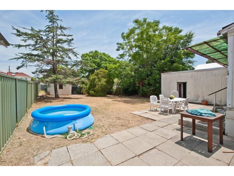 22 Slade Street, Bayswater WA 6053