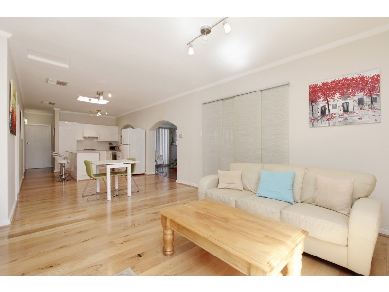 4 Phoenix Street, Dianella WA 6059