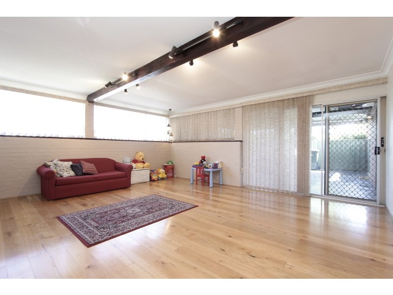 4 Phoenix Street, Dianella WA 6059