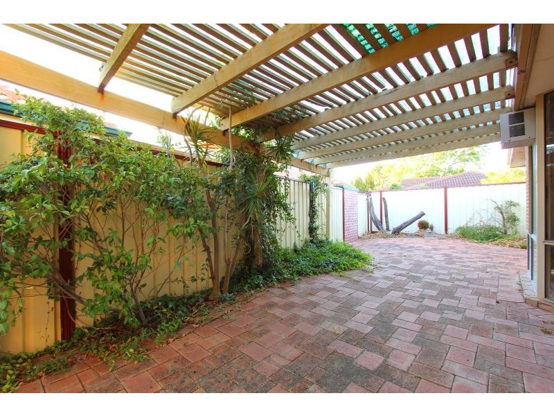 4/367 Lennard Street, Dianella WA 6059