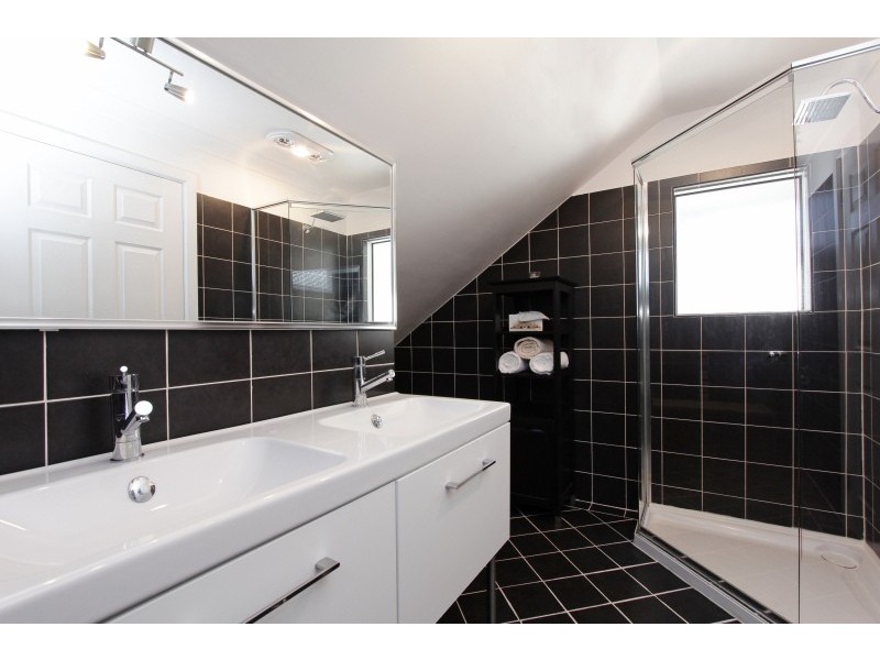 2/22 Caledonian Avenue, Maylands WA 6051