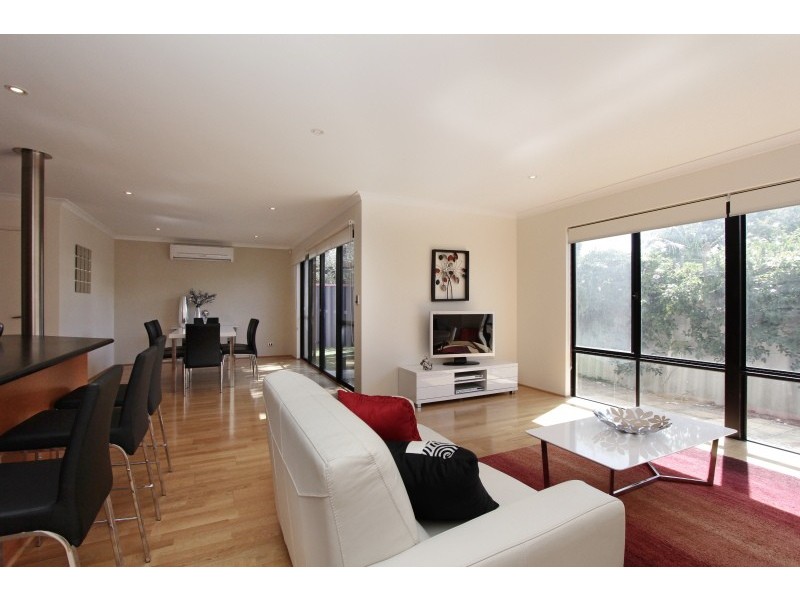 50 Chaucer Street, Yokine WA 6060