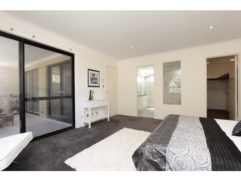 50 Chaucer Street, Yokine WA 6060