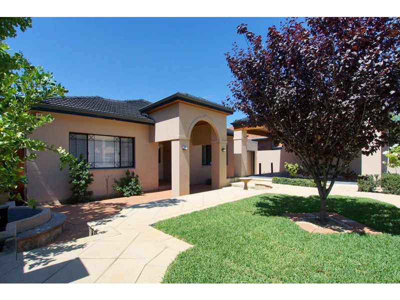 86 Holmfirth, Coolbinia WA 6050