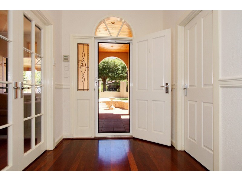 86 Holmfirth, Coolbinia WA 6050