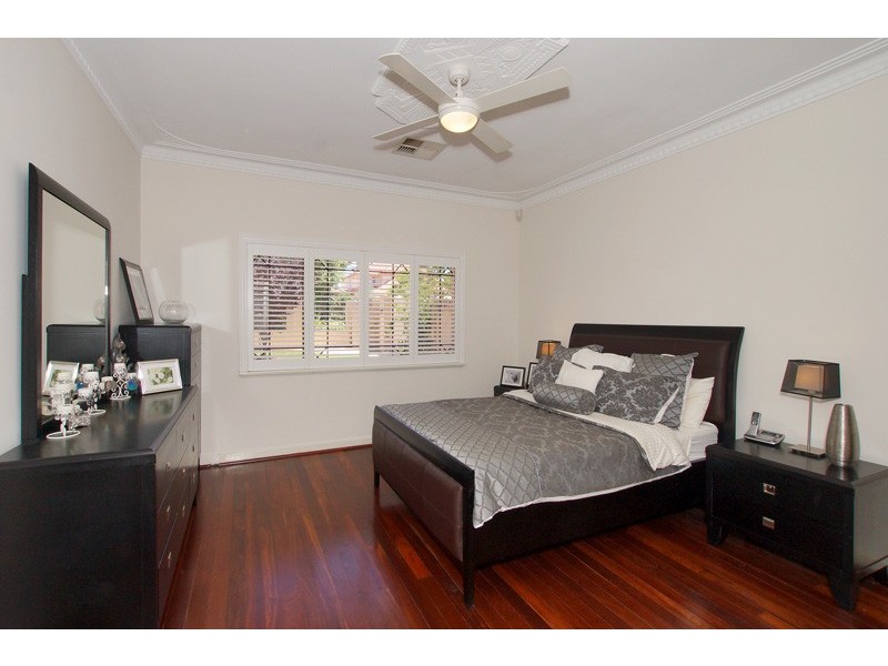 86 Holmfirth, Coolbinia WA 6050