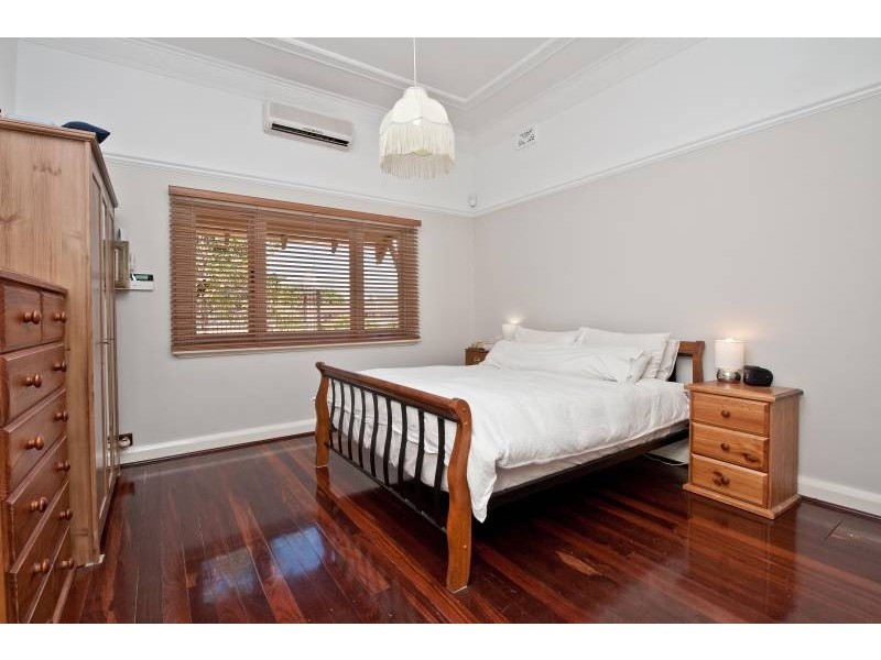 2 Adelia Street, Bayswater WA 6053