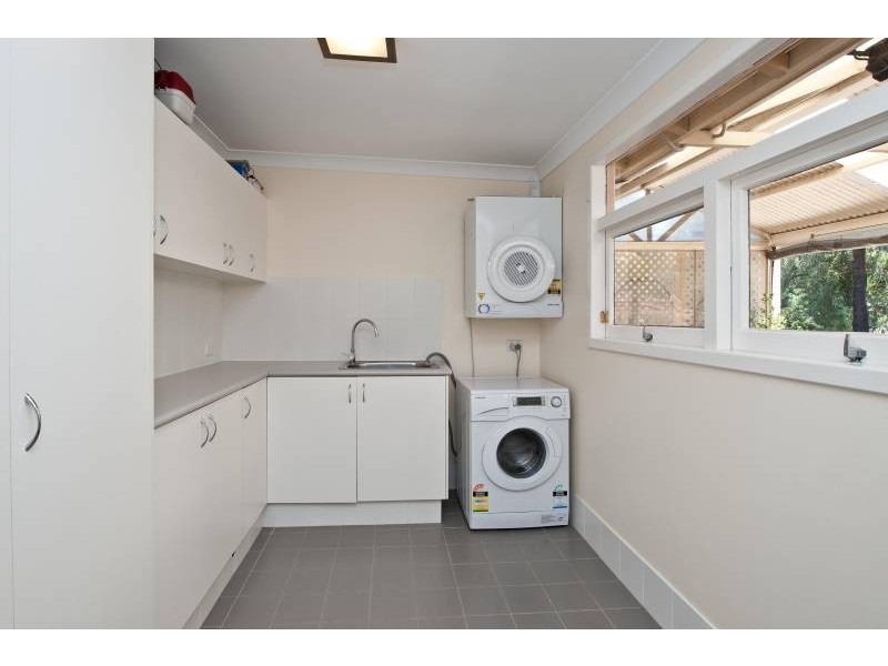 2 Adelia Street, Bayswater WA 6053