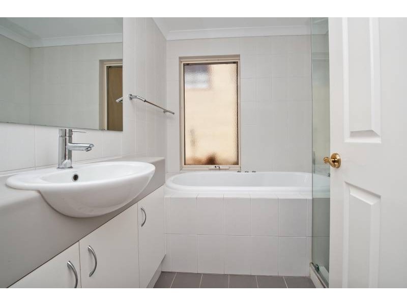 2 Adelia Street, Bayswater WA 6053