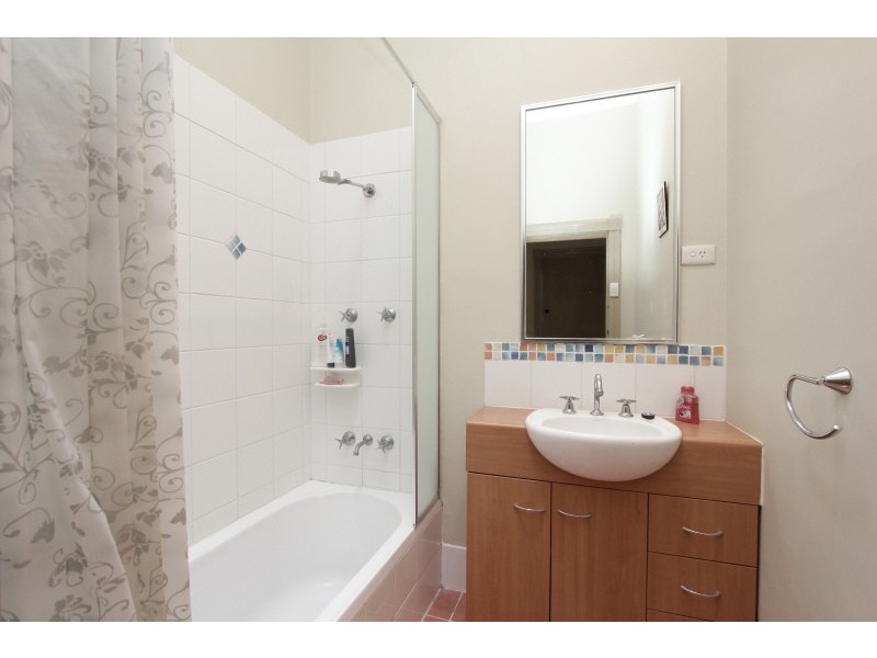 169 Tenth Avenue, Inglewood WA 6052