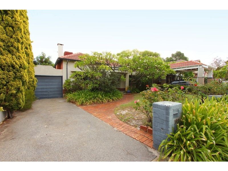 169 Tenth Avenue, Inglewood WA 6052