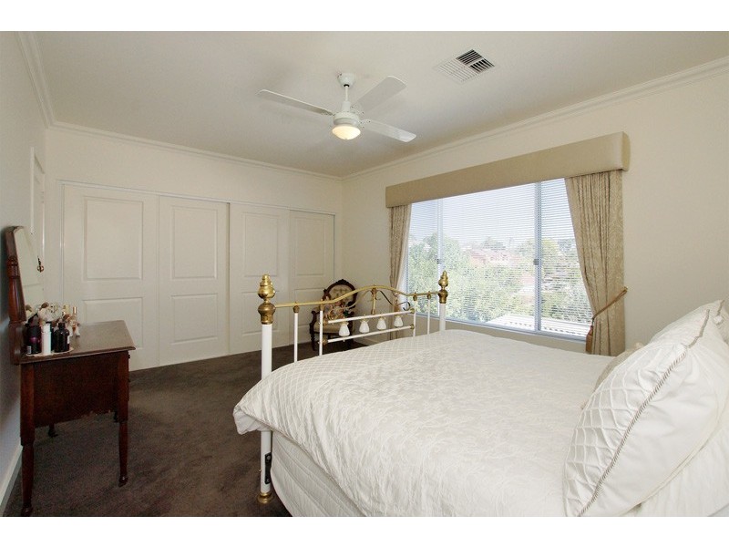 71C Tenth Avenue, Inglewood WA 6052