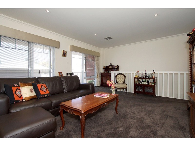 71C Tenth Avenue, Inglewood WA 6052