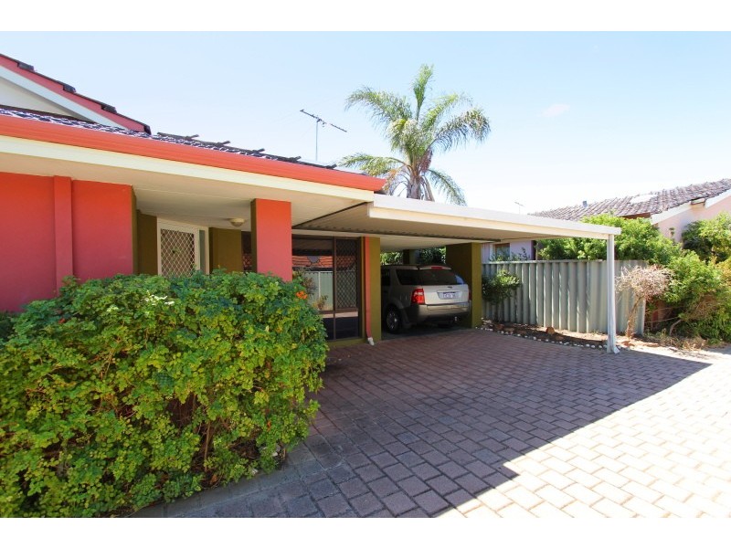 2/117 Woodrow Avenue, Dianella WA 6059