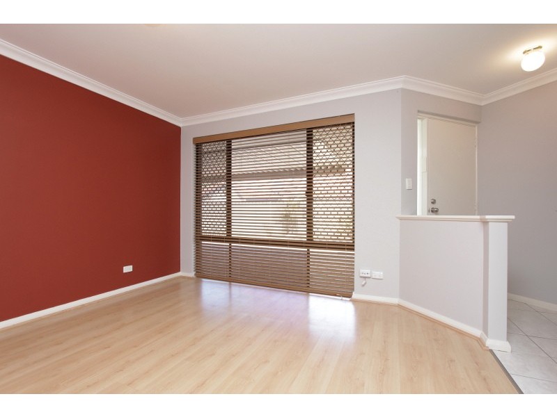 2/117 Woodrow Avenue, Dianella WA 6059