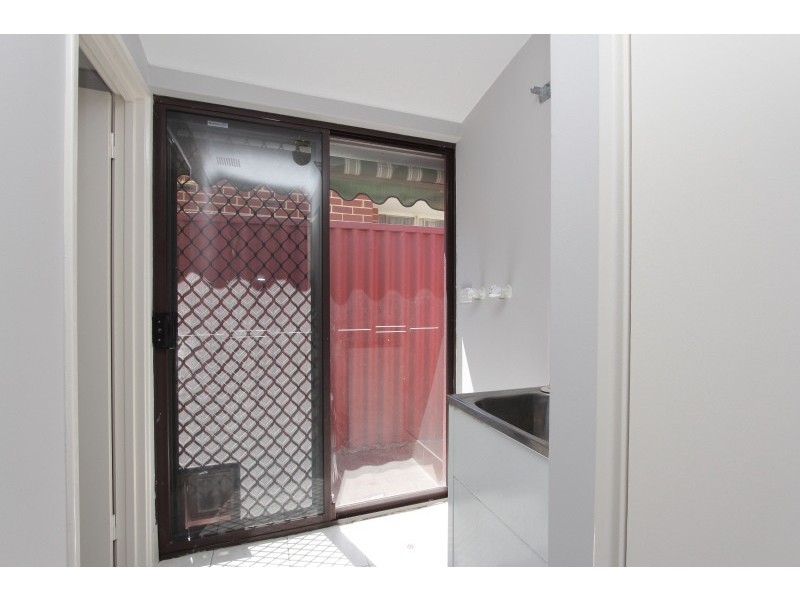 2/117 Woodrow Avenue, Dianella WA 6059