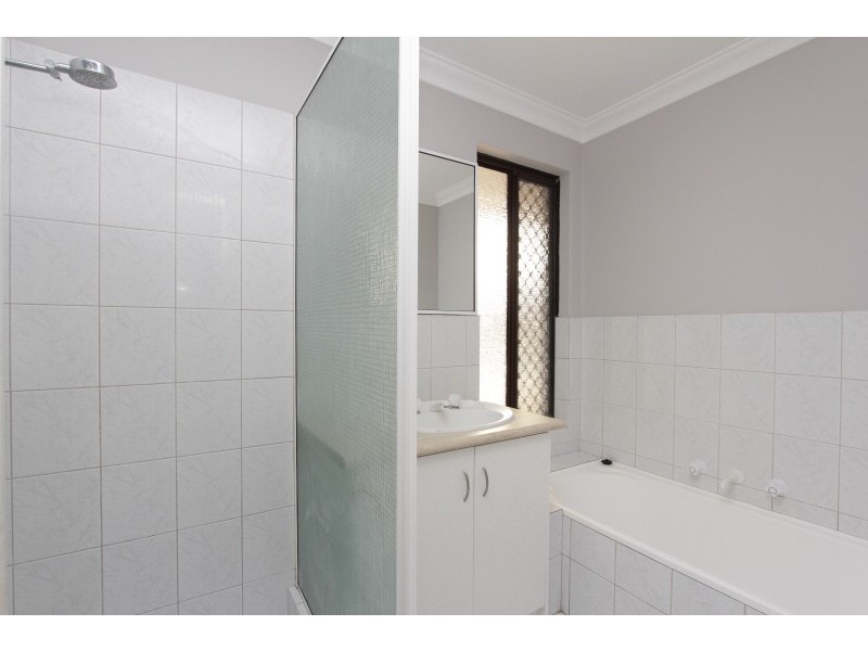 2/117 Woodrow Avenue, Dianella WA 6059