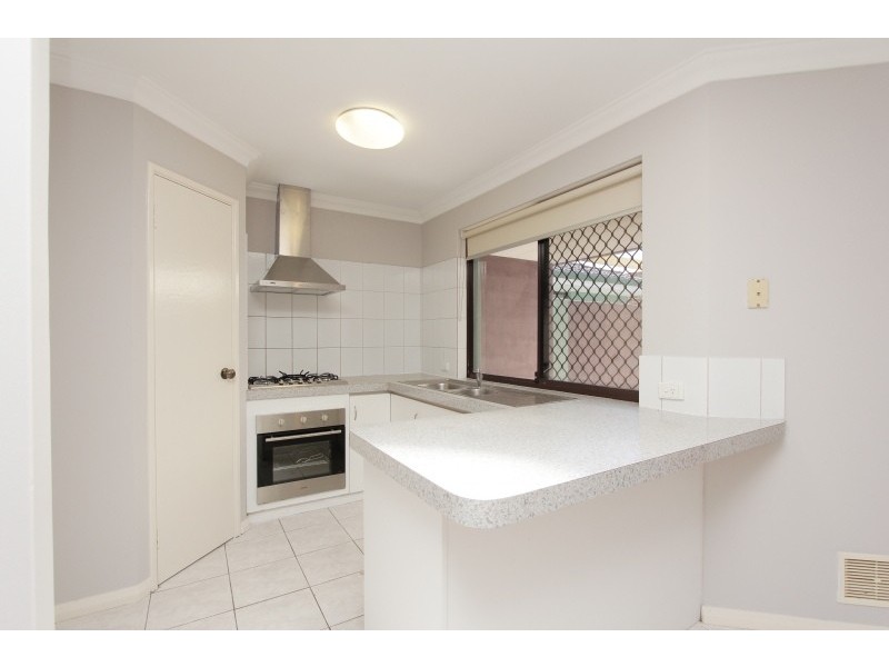 2/117 Woodrow Avenue, Dianella WA 6059