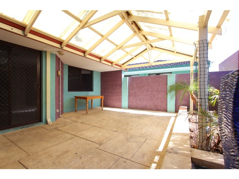 2/117 Woodrow Avenue, Dianella WA 6059