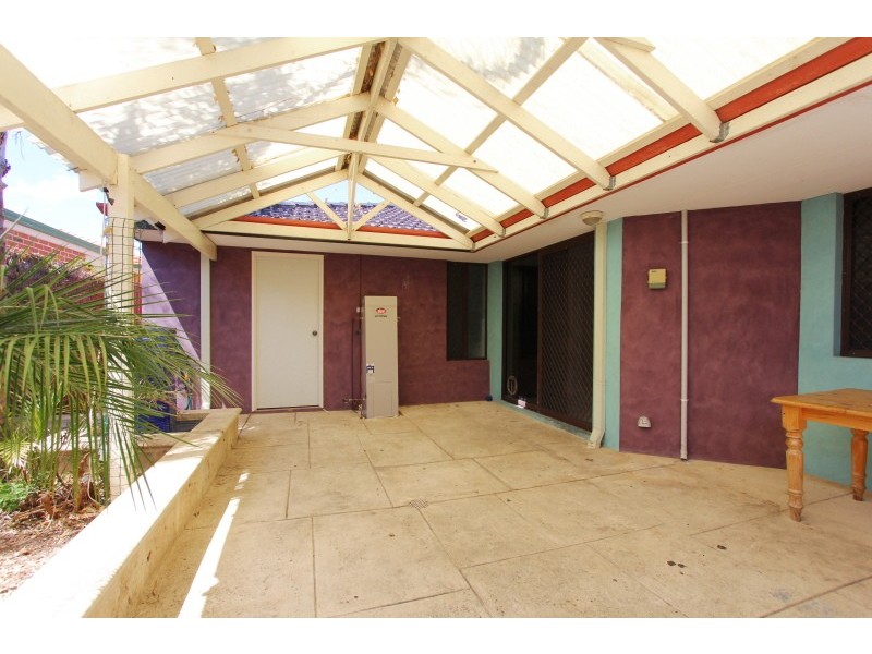 2/117 Woodrow Avenue, Dianella WA 6059