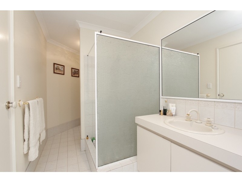 6 Aster Court, Thornlie WA 6108