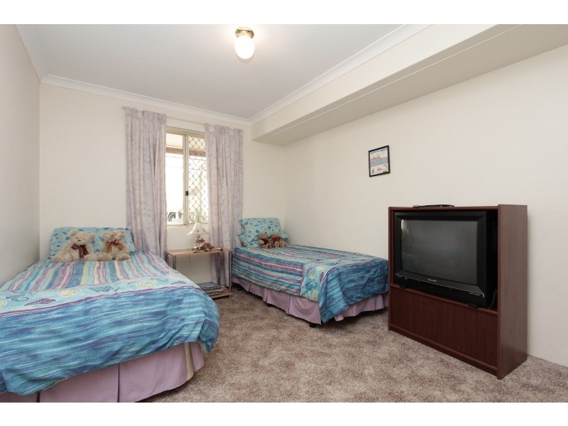 6 Aster Court, Thornlie WA 6108