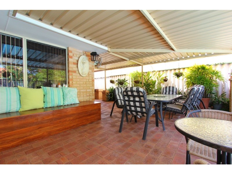 6 Aster Court, Thornlie WA 6108