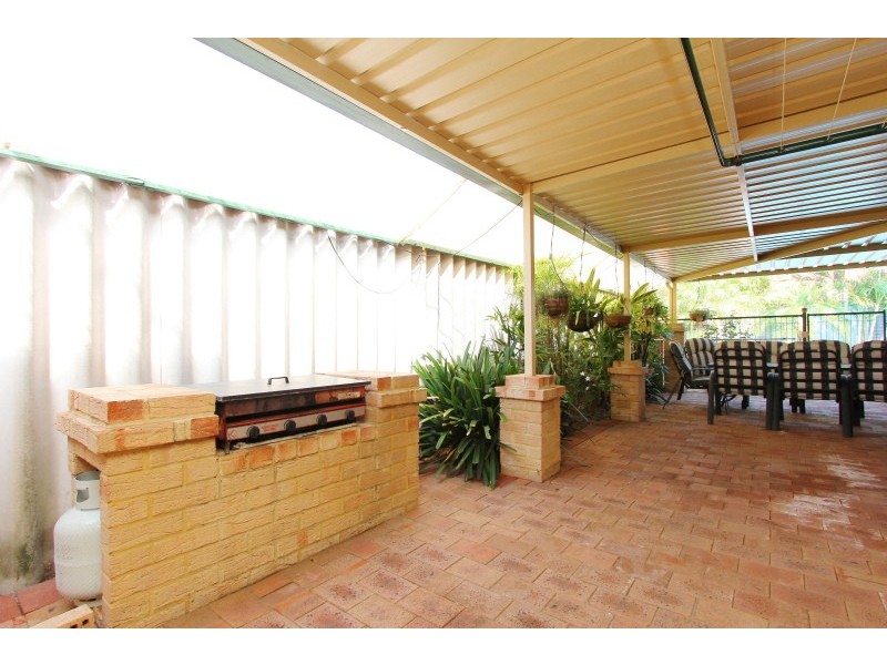 6 Aster Court, Thornlie WA 6108