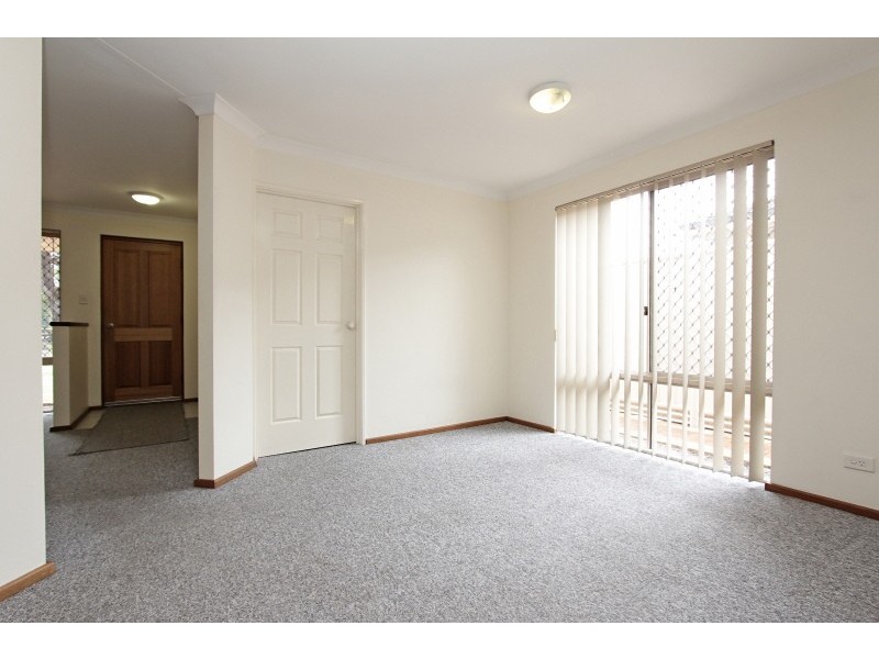 29B Lovegrove Way, Morley WA 6062