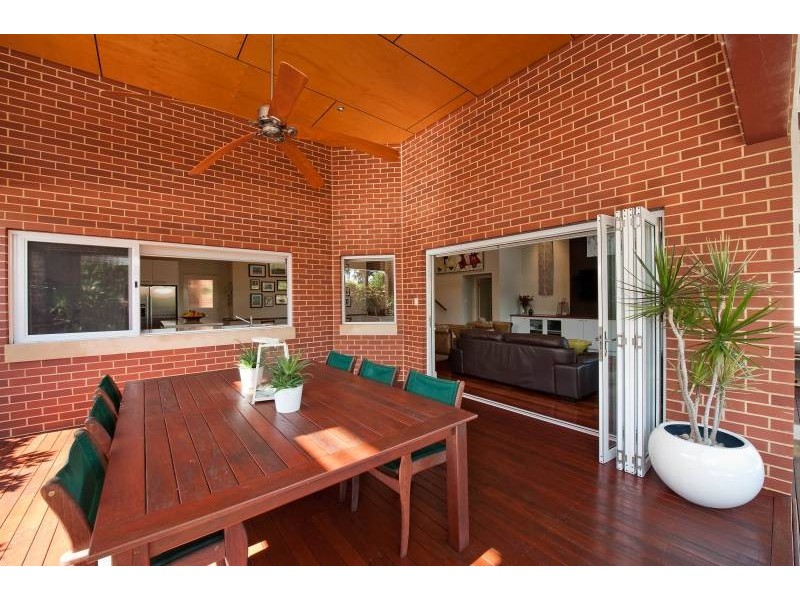 12 Elizabeth Street, Bayswater WA 6053