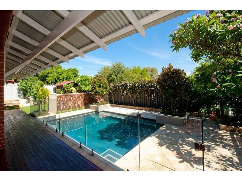 12 Elizabeth Street, Bayswater WA 6053