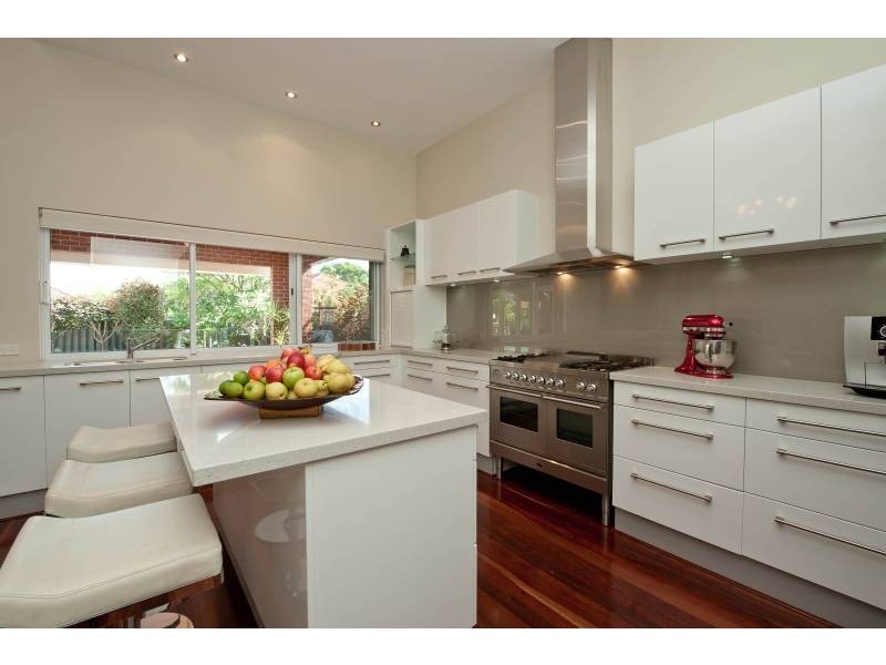 12 Elizabeth Street, Bayswater WA 6053