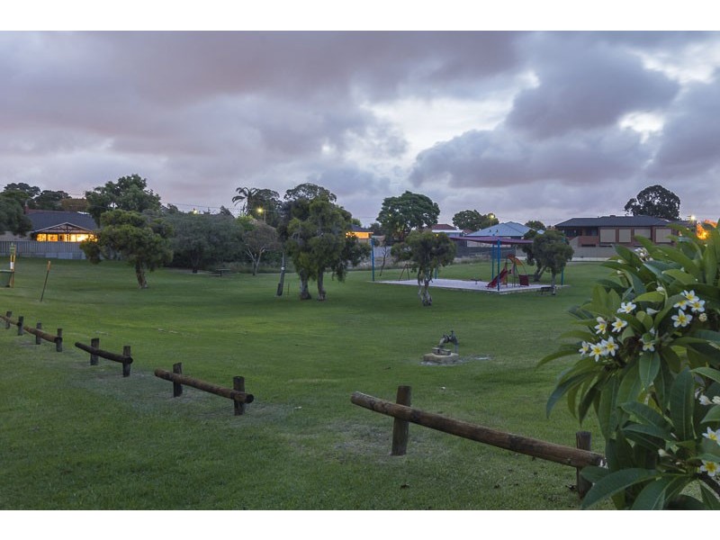 13 Feredy Street, Embleton WA 6062