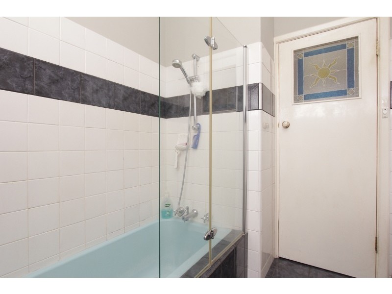 123 Woodrow Avenue, Dianella WA 6059