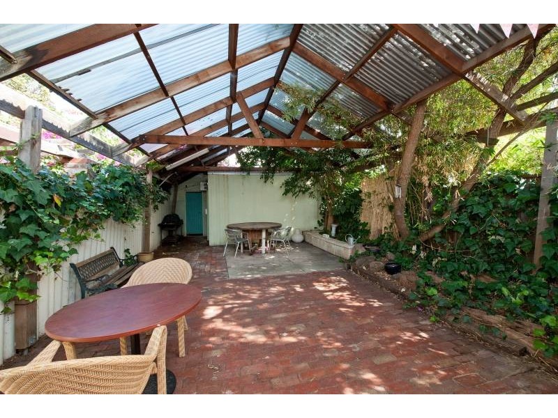 85 West Parade, Perth WA 6000