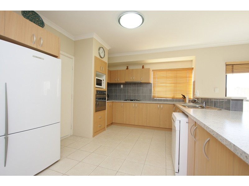 6 Bencubbin Crescent, Dianella WA 6059