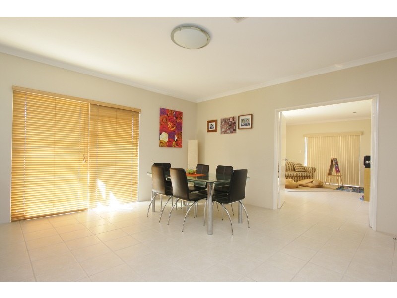 6 Bencubbin Crescent, Dianella WA 6059