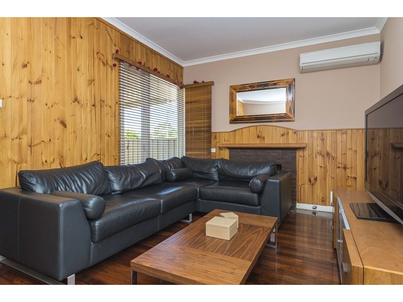 22 Sudlow Street, Embleton WA 6062