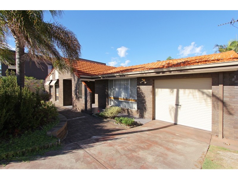 25 Salamander Street, Dianella WA 6059