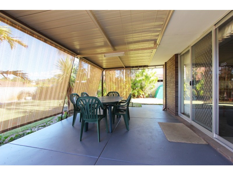 25 Salamander Street, Dianella WA 6059